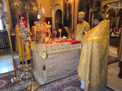 Божественная литургия в 4-ю неделю по Пятидесятнице на Сербском подворье в Москве