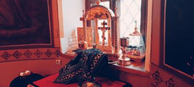 Божественная литургия в 5-ю Неделю Великого поста - Преподобной Марии Египетской на Сербском подворье в Москве