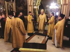 Божественная литургия в Неделю 26-ю по Пятидесятнице на Сербском подворье в Москве