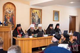 В Киево-Печерской Лавре проходит конференция, посвященная соборности и первенству в Православии