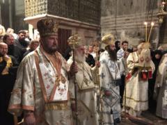 Епископ Моравичский Антоний принял участие в служении ночной Литургии в Храме Гроба Господня в Иерусалиме