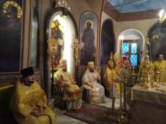 Божественная литургия в Неделю 28-ю по Пятидесятнице на Сербском подворье в Москве