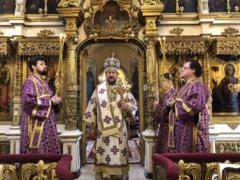 Божественная литургия в Неделю 3-ю Великого поста, Крестопоклонную