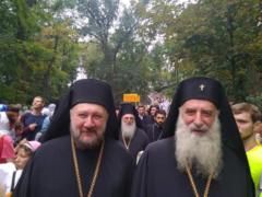 Епископ Моравичский Антоний участвовал в крестном ходе с восемью чудотворными святынями Киево-Печерской Лавры
