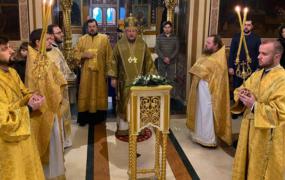 Литургия в праздник Прп. Антония Великого - именины епископа Антония