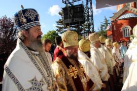 Торжественное празднование 800-летия со дня получения автокефалии Сербской Церкви в монастыре Жича