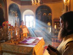 Божественная литургия в 20-ю неделю по Пятидесятнице на Сербском подворье в Москве