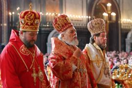 В день праздника Светлого Христова Воскресения Святейший Патриарх Кирилл совершил Пасхальную великую вечерню в Храме Христа Спасителя